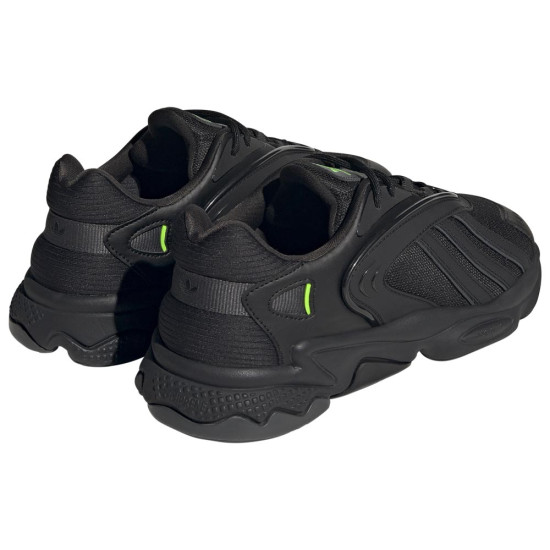 Adidas Oztral